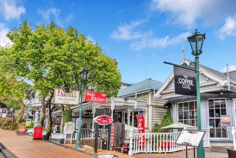 2F/30 Heather Street, Parnell, Auckland - Carousel 17