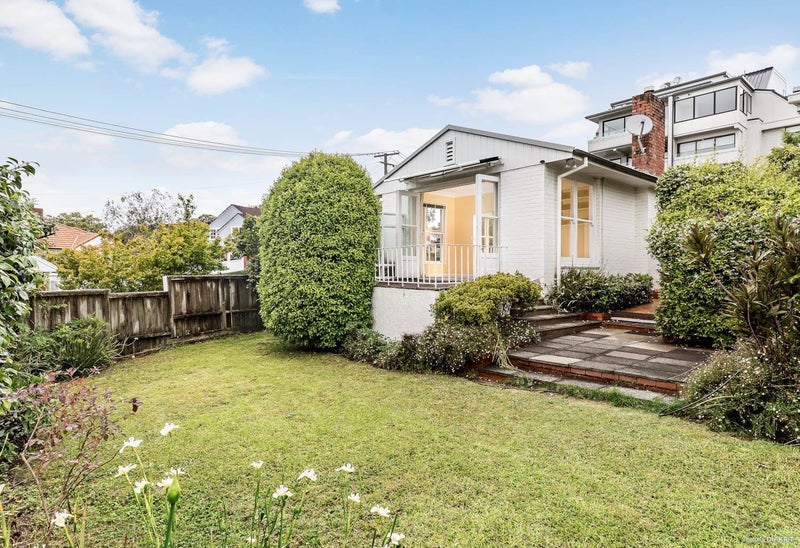 2A Ngapuhi Road, Remuera, Auckland - Carousel 1