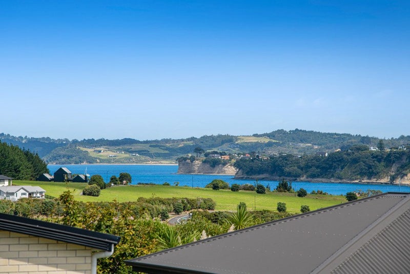 64 Cape Cod Drive, Gulf Harbour, Whangaparaoa - Carousel 1