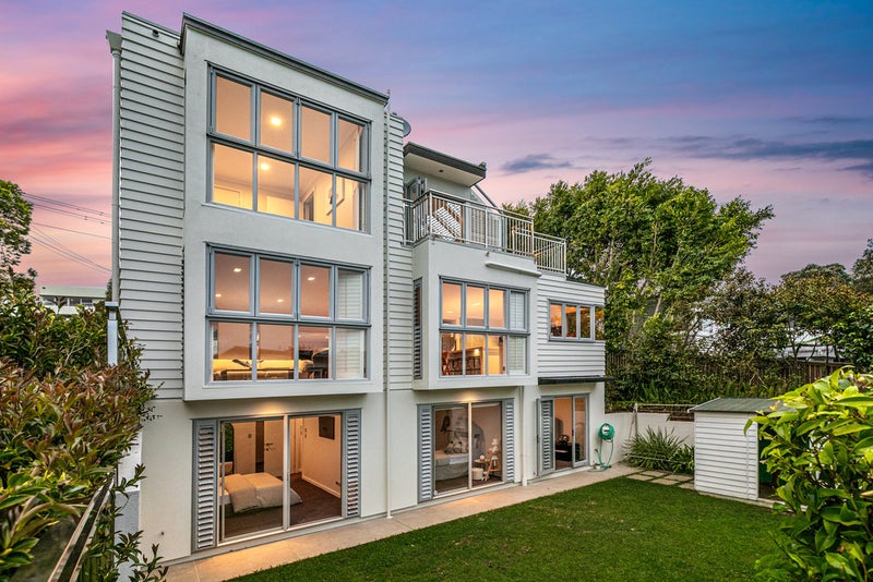 28 Godden Crescent, Mission Bay, Auckland - Carousel 1