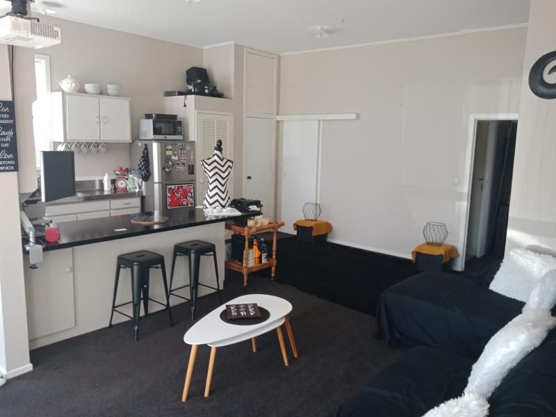 2/355 JACKSON ST, Petone, Lower Hutt - Carousel 2