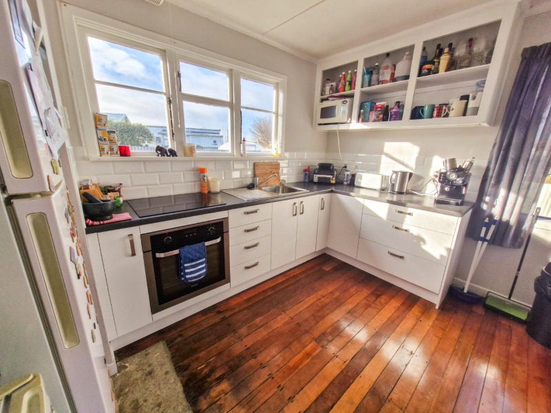 289 Nelson Street, Strathern, Invercargill - Carousel 1