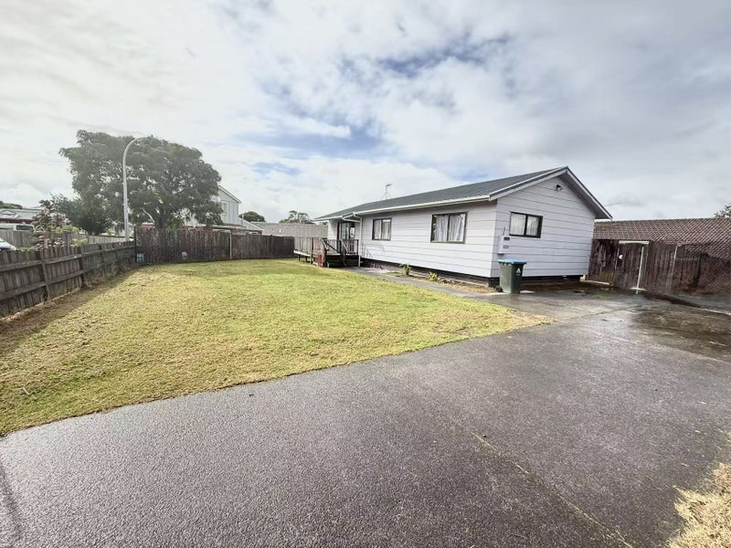 22 Yee Place, Mount Wellington, Auckland - Carousel 2