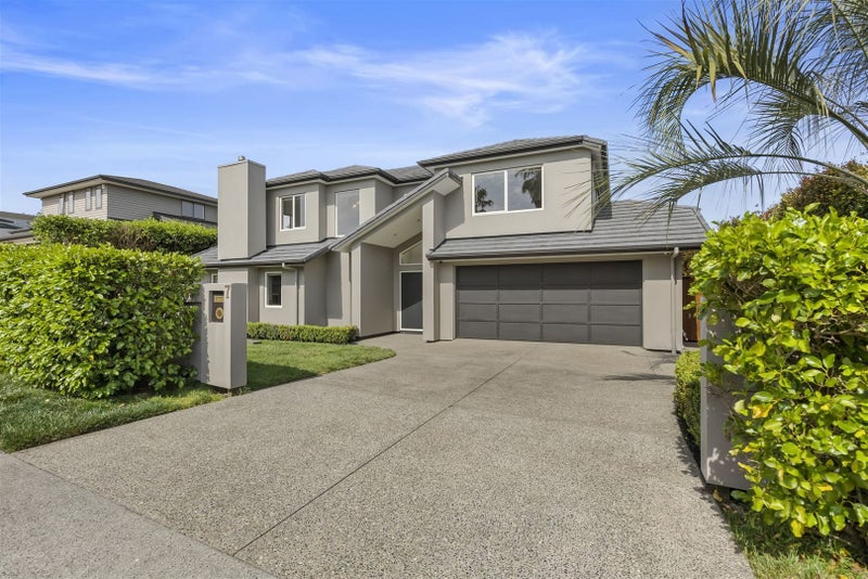 7 Tranquility Rise, Mellons Bay, Auckland - Carousel 1