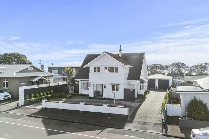 244 Saint Aubyn Street, New Plymouth, New Plymouth - Carousel 2