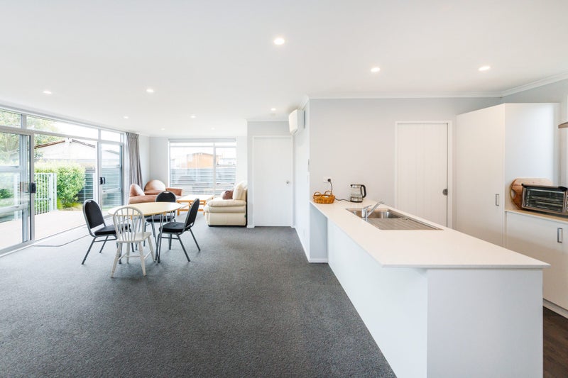 58 Exeter Crescent, Takaro, Palmerston North - Carousel 2