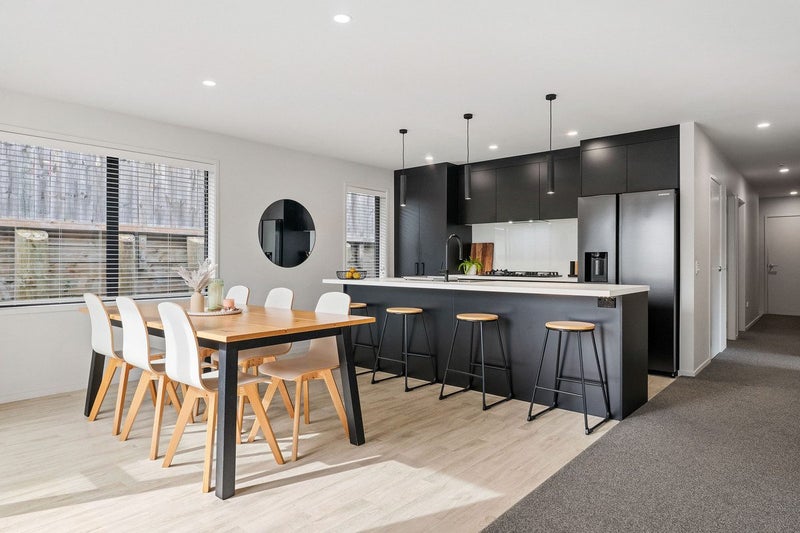 32 Puhirake Crescent, Pyes Pa, Tauranga - Carousel 1