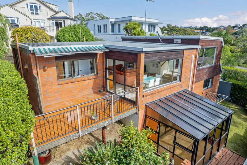 4A Codrington Crescent, Mission Bay, Auckland - Carousel 1