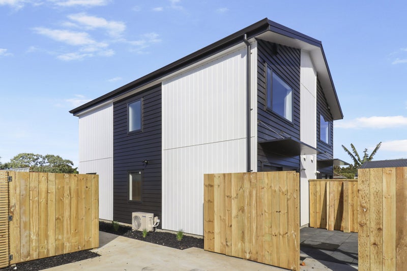 48 Ashton Avenue, Otara, Auckland - Carousel 1