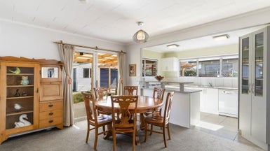 8 Leith Court, Papatoetoe, Auckland - Carousel 1
