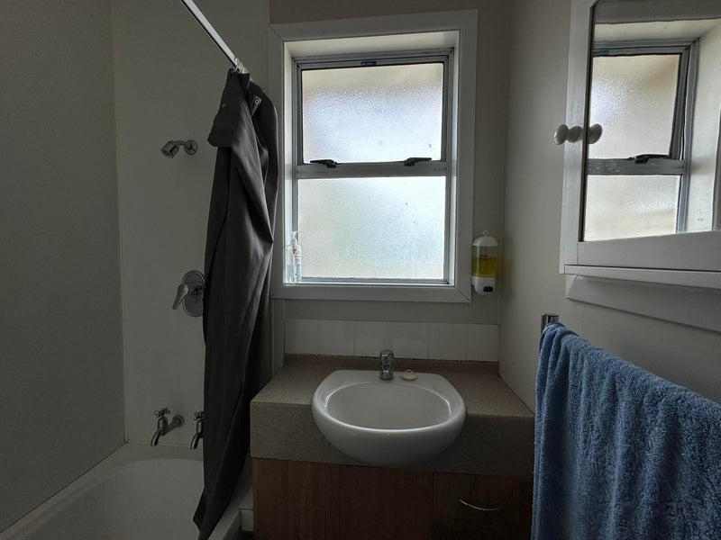 55 Salford Street, Newlands, Wellington - Carousel 10