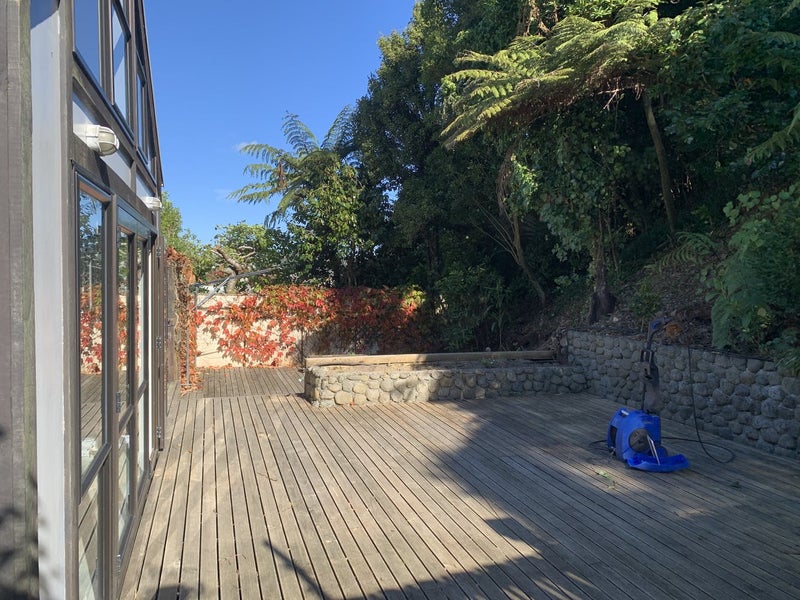 41 Amapur Drive, Khandallah, Wellington - Carousel 2