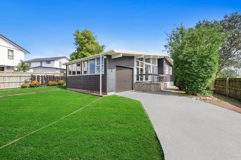 5 Ben Lora Place, Mangere East, Auckland - Carousel 1