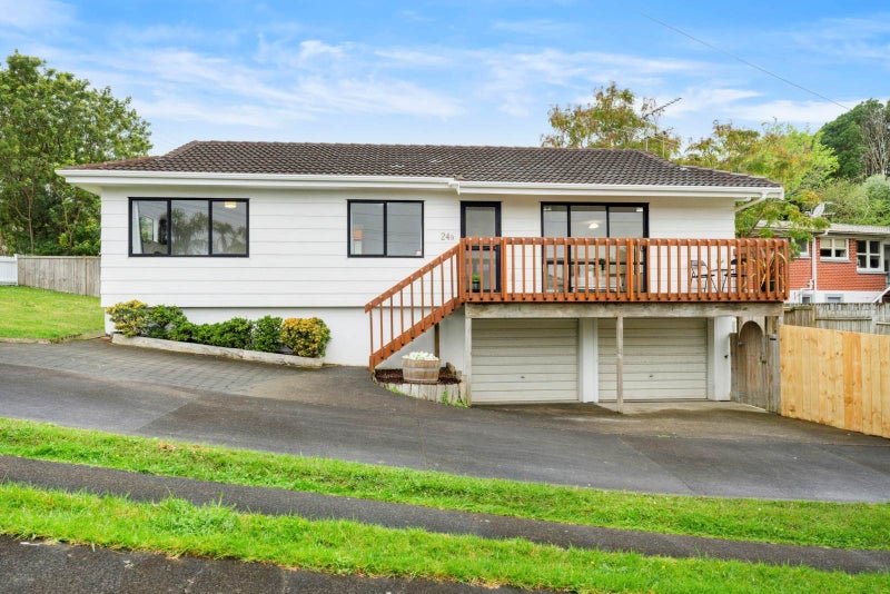 2/24 Richards Avenue, Forrest Hill, Auckland - Carousel 2