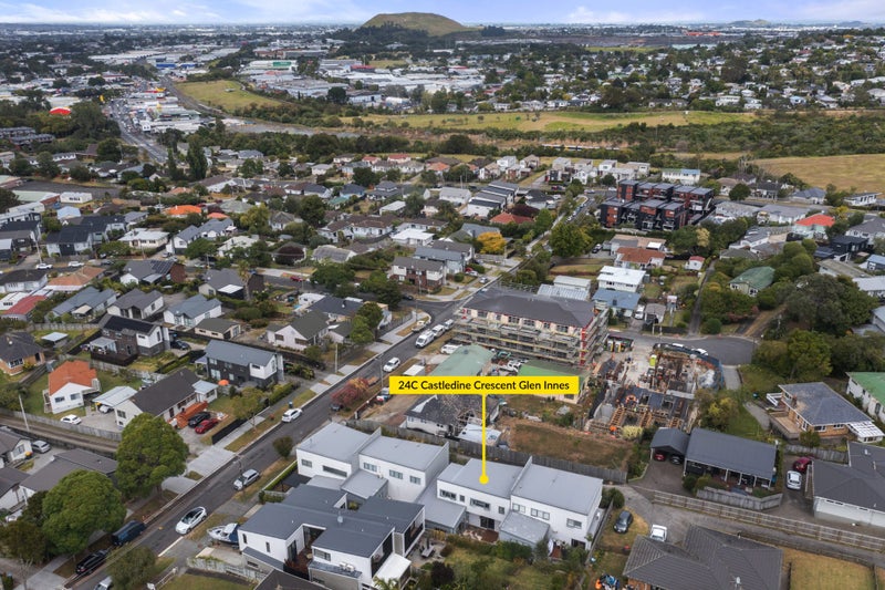 24C Castledine Crescent, Glen Innes, Auckland - Carousel 24