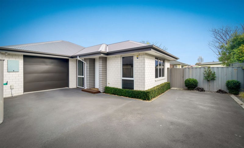 3/407 Main North Road, Redwood, Christchurch - Carousel 1