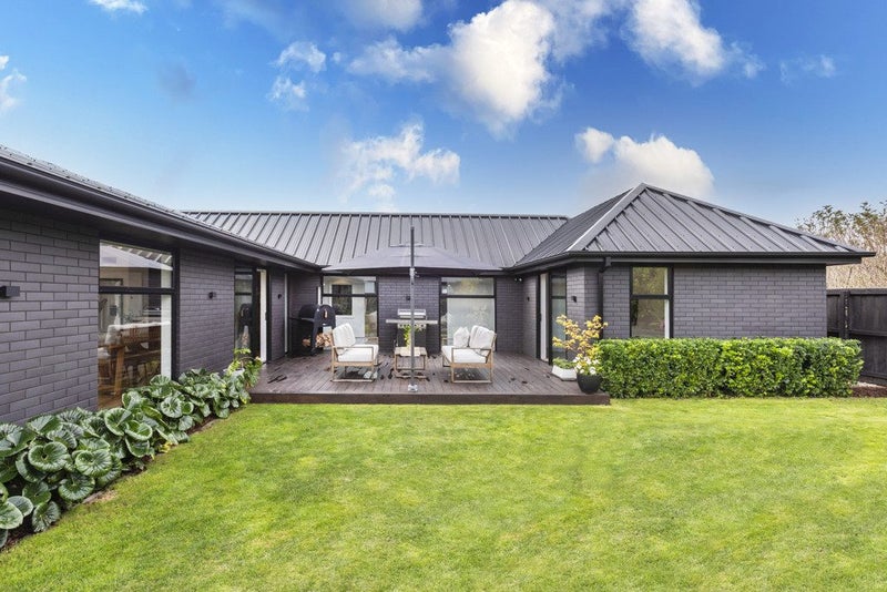 7 Winning Post Place, Halswell, Christchurch - Carousel 36