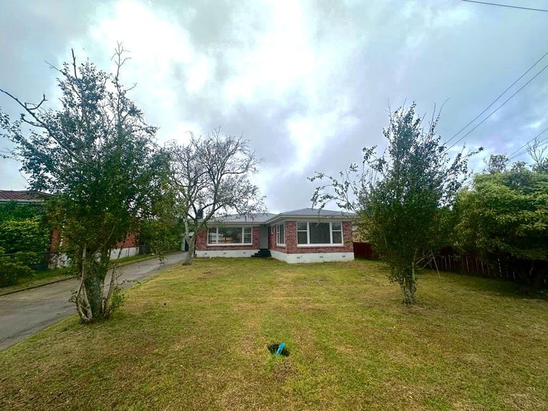 6 Beryl Place, Mangere East, Auckland - Carousel 2
