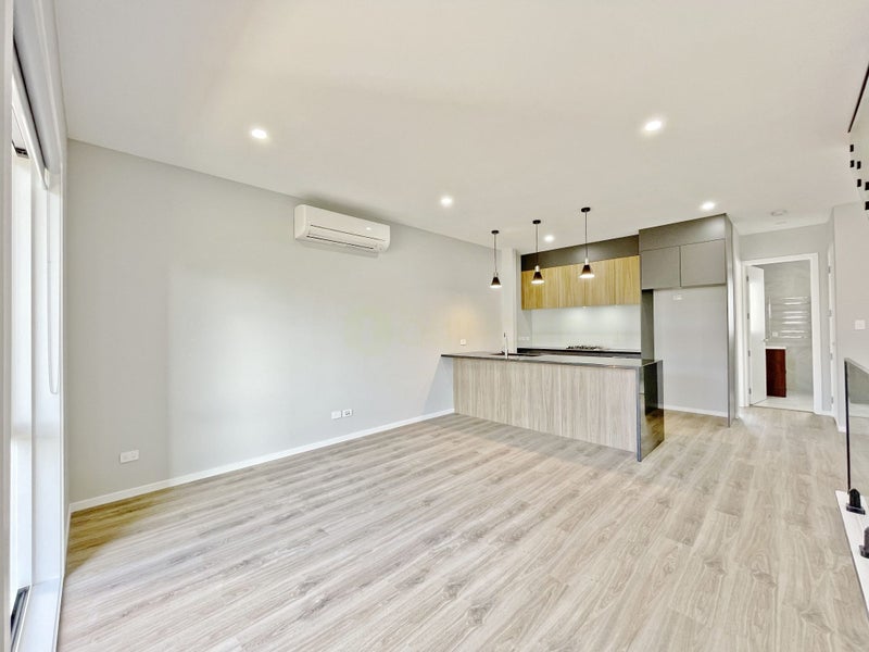 19B Lomond Street, Takapuna, Auckland - Carousel 1
