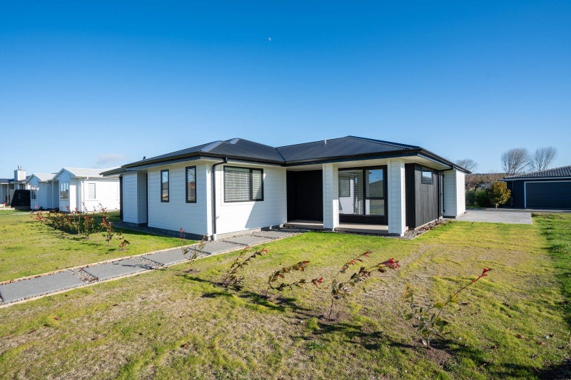 16 Maison Way, Rangatira Park, Taupo - Carousel 1