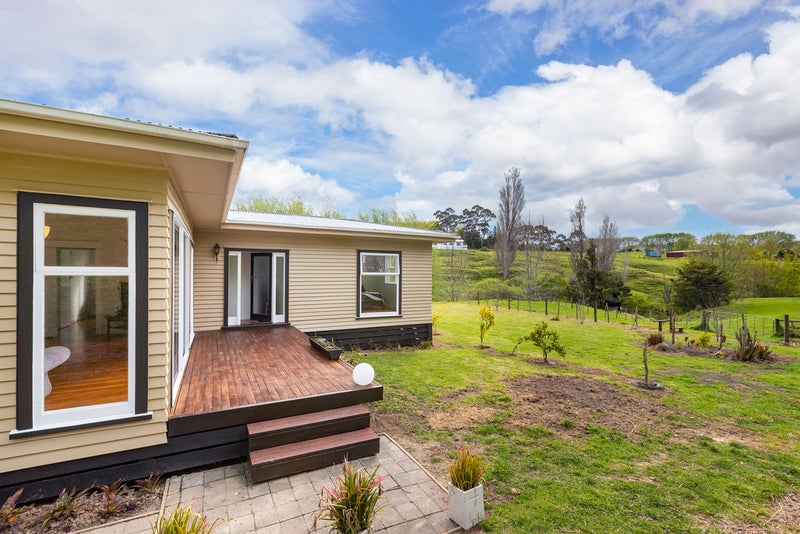 87A Settlement Road, Kaiwaka - Carousel 1