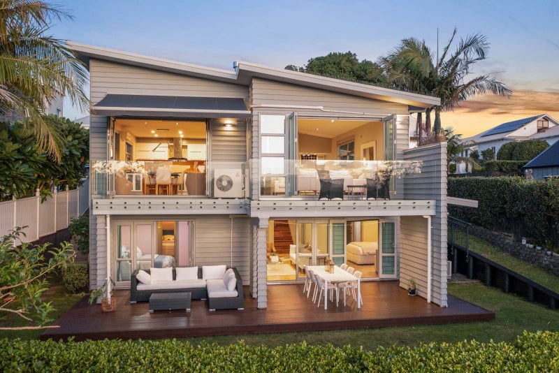 19B Kakariki Avenue, Mount Eden, Auckland - Carousel 1