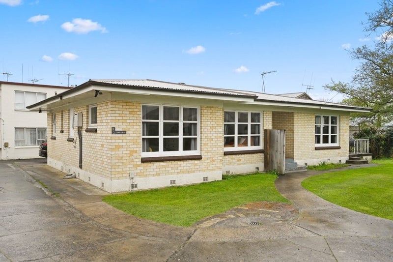 53 Albert Street, Hamilton East, Hamilton - Carousel 2