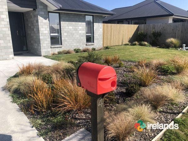 4 Cedric Place, Darfield, Darfield - Carousel 2
