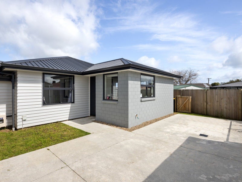 2/15 Mears Road, St Andrews, Hamilton - Carousel 2