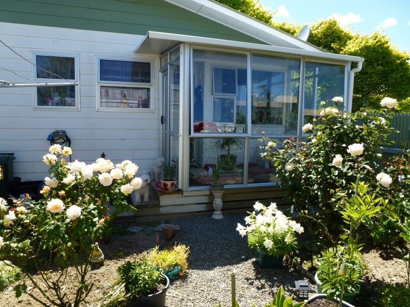 48 Birmingham Street, Takaro, Palmerston North - Carousel 2