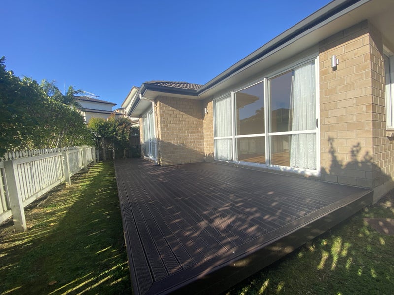 18 Askerne Drive, Flat Bush, Auckland - Carousel 2