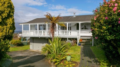 1/1 Kaiuru Street, Nukuhau, Taupō - Carousel 1