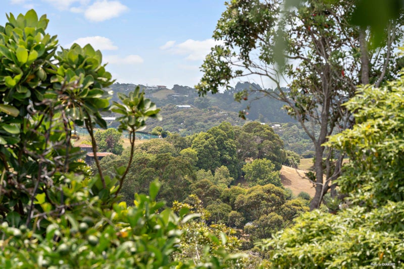 38 Jellicoe Parade, Surfdale, Waiheke Island - Carousel 19