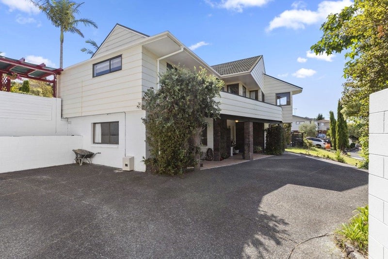 203 Chelsea View Drive, Chatswood, Auckland - Carousel 2