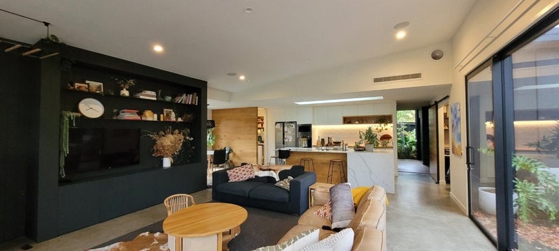 11 Laing Crescent, Heathcote Valley, Christchurch - Carousel 2