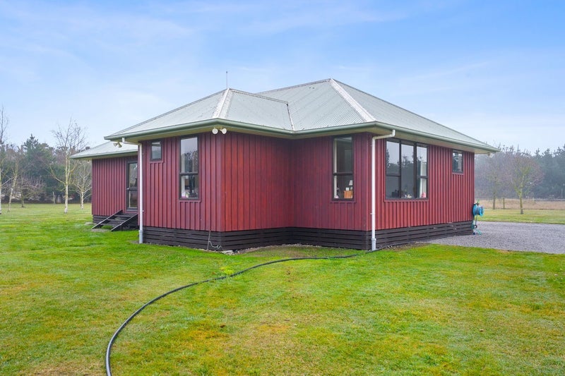 3028 South Eyre Road, Oxford, Rangiora - Carousel 2
