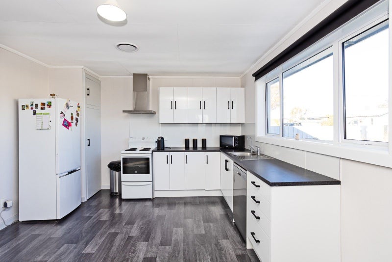 57 Stuart Street, Hawthorndale, Invercargill - Carousel 2