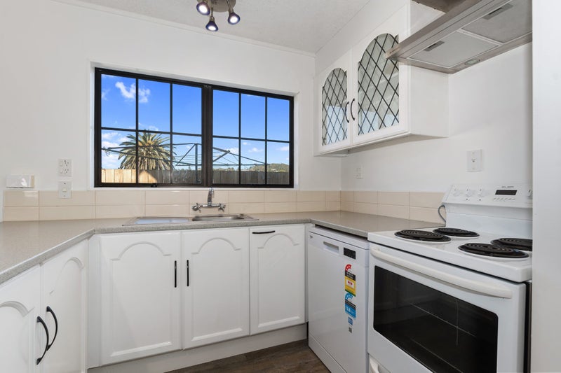 51 First Avenue, Avenues, Whangarei - Carousel 1