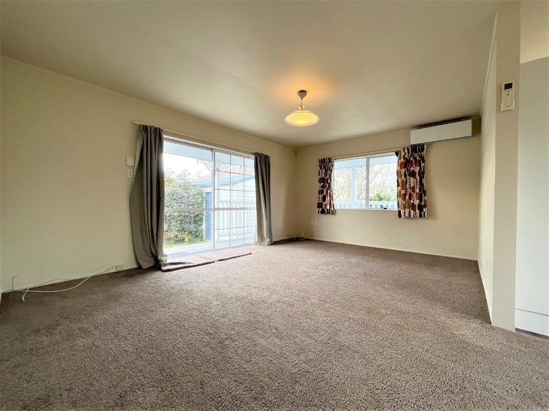 34 Oxford Street, Fairfield, Hamilton - Carousel 2