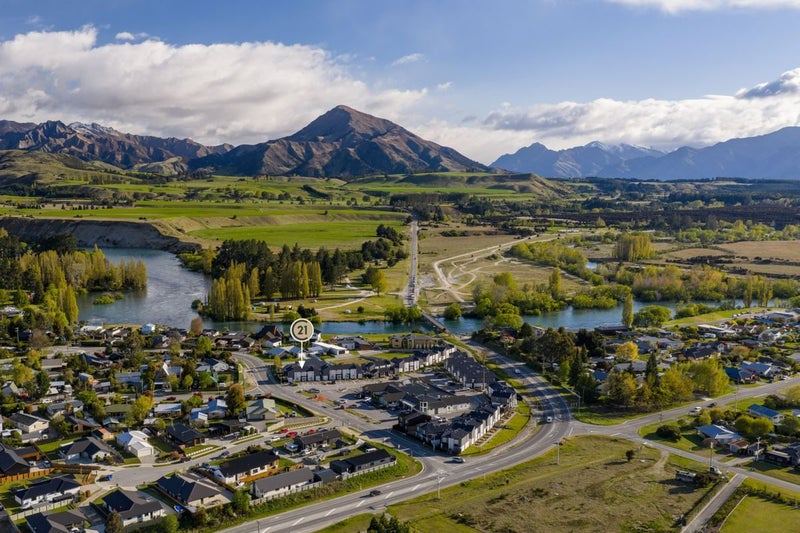 1B Kidds Way, Albert Town, Wānaka - Carousel 1