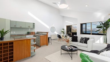 1/3 Birse Street, Frankton, Queenstown - Carousel 1