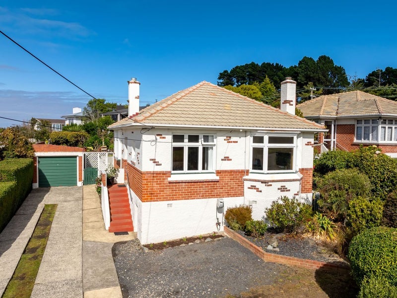 71 Aberdeen Road, Saint Clair, Dunedin - Carousel 1