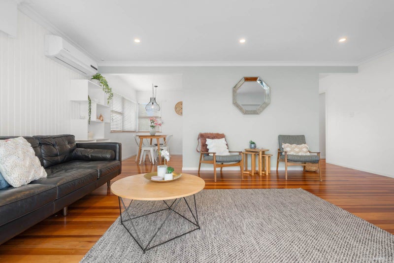 8 Tampin Road, Hillpark, Auckland - Carousel 2