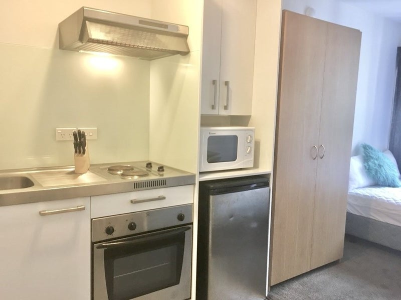 605/169 The Terrace, Wellington Central, Wellington - Carousel 2