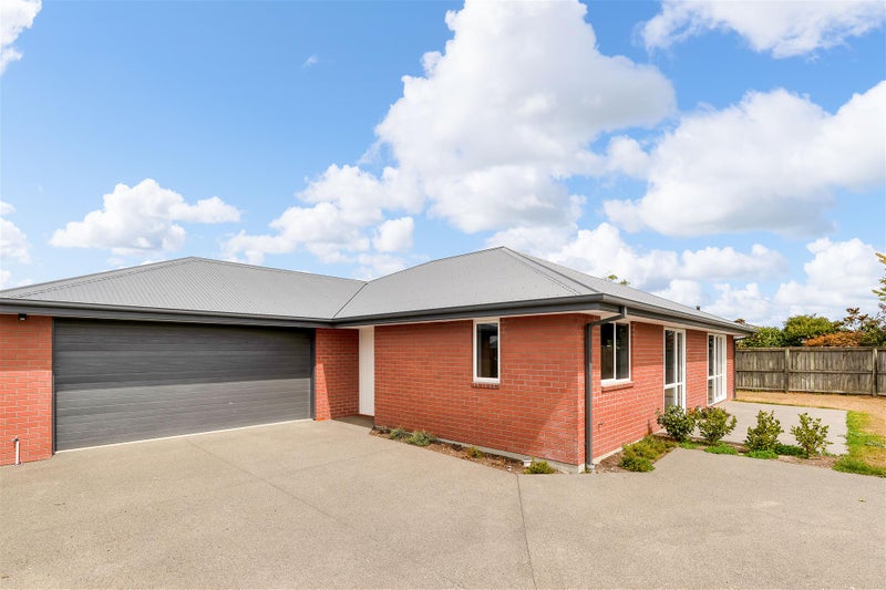 1C Clifford Place, Amberley, Amberley - Carousel 14