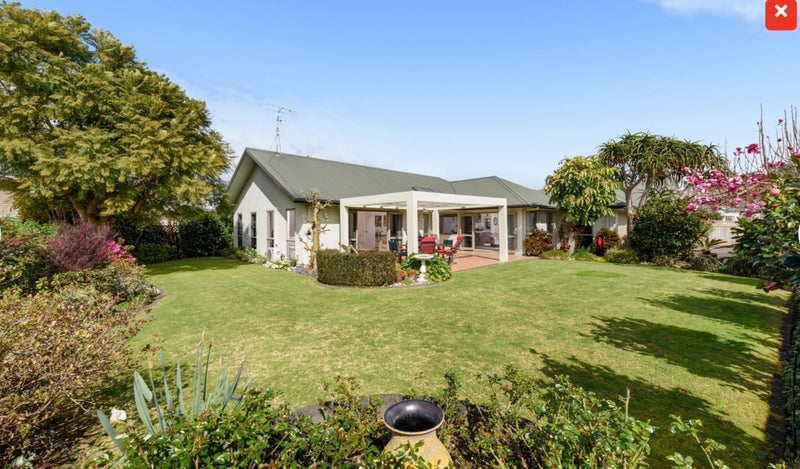 21 Braeburn Place, Bethlehem, Tauranga - Carousel 2