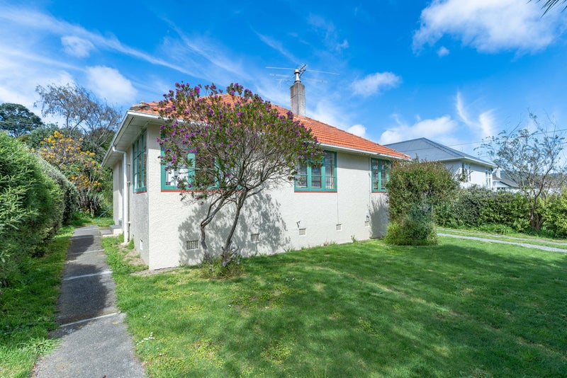 48 Mungavin Avenue, Ranui, Porirua - Carousel 11