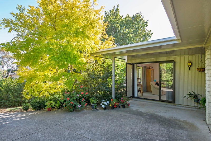 122 Fisher Parade, Sunnyhills, Auckland - Carousel 24