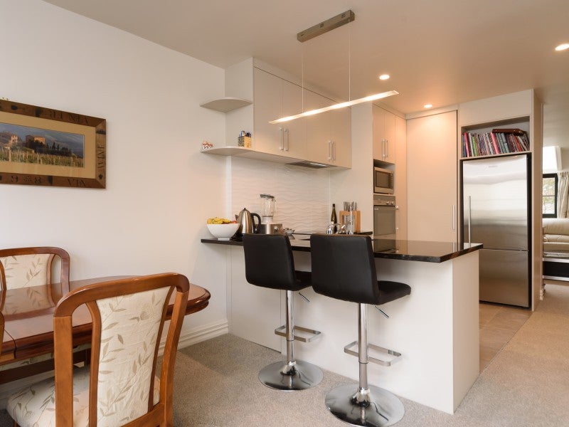 16I Hobson Street, Thorndon, Wellington - Carousel 10