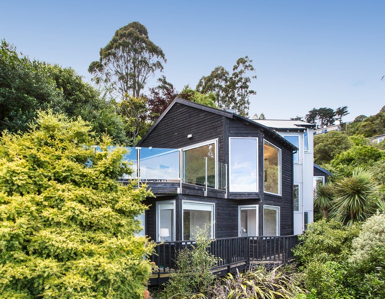 17 Irvine Road, The Cove, Dunedin - Carousel 1